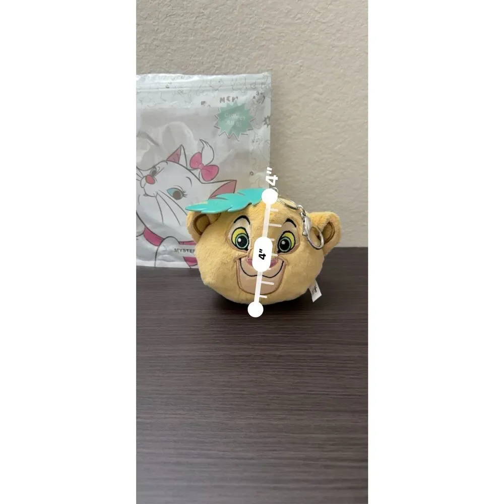 Disney Cats & Dogs Blind Bag Plush Keychain - Nala